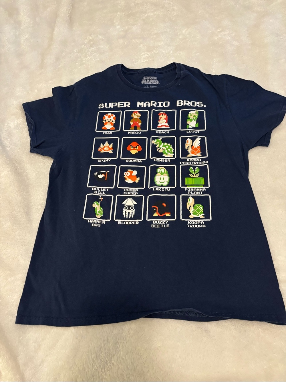 Super Mario character grid tee Graphic Tee Size Large Blue